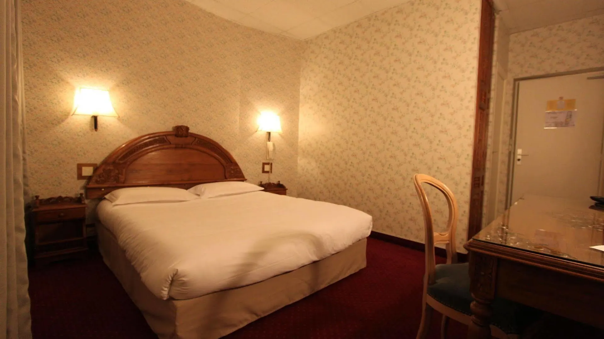 ***  Hotel Des Abers France